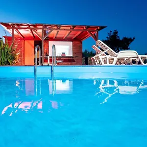 apartments-ruza-dragove.hotelinzadar.com/